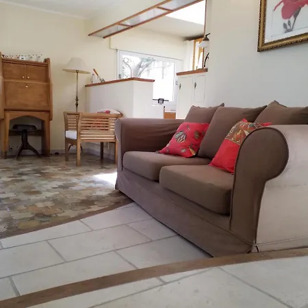 Prázdninový dům Haus Mit Garten Ueber Der Bucht Von Cannes *